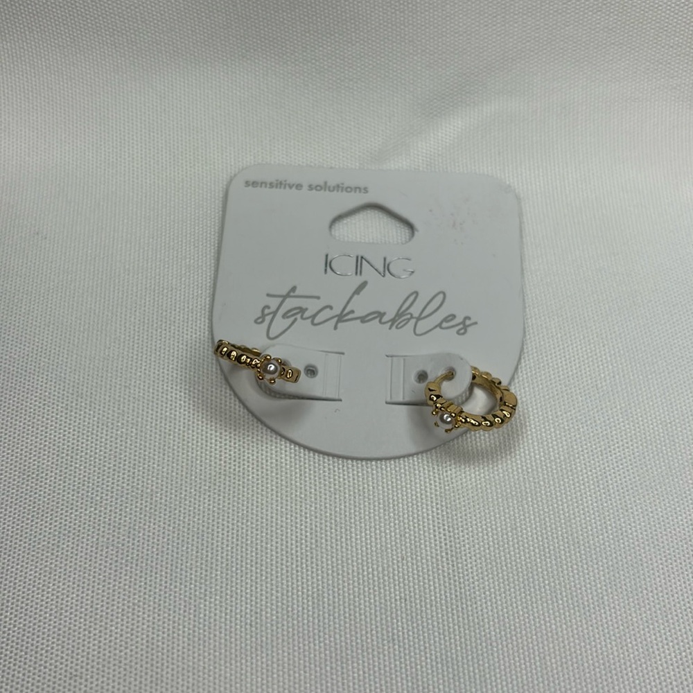 Icing Small Hoops Gold